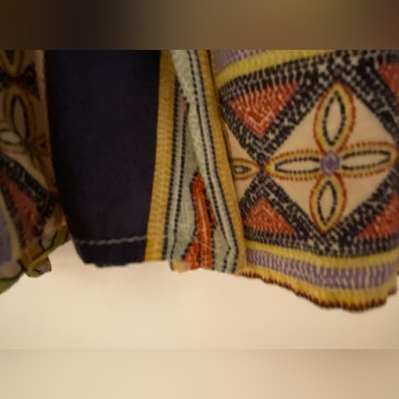 Olivaceous Patterned Ruffle Long Sleeve Tassle Mini Dress Women’s Sz Small - Picture 13 of 16